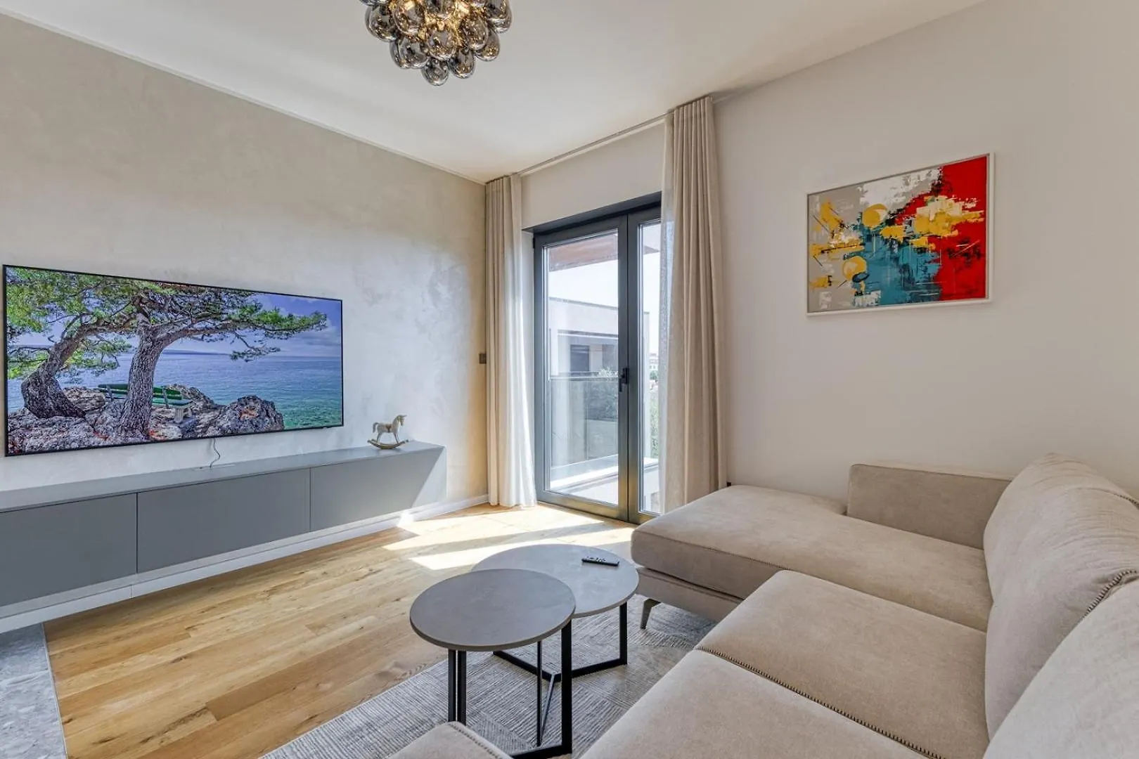 New Modern Apartment Mima Pula 0*,  Hırvatistan