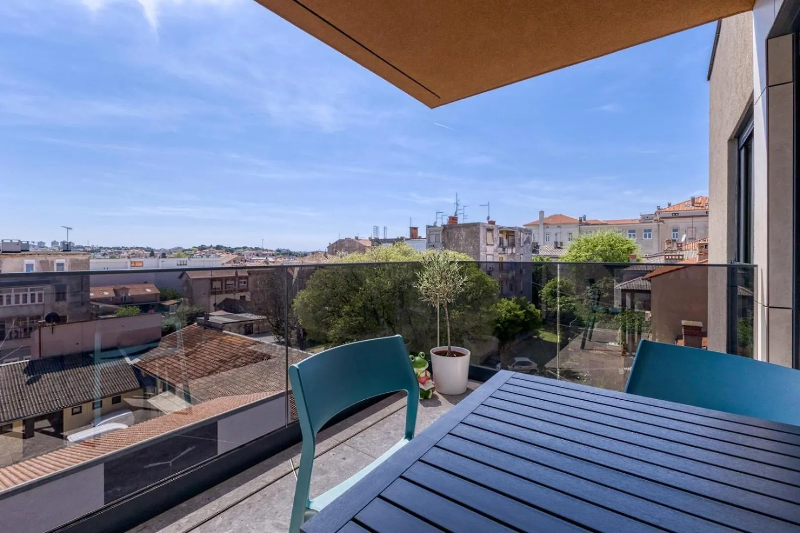 New Modern Apartment Mima Pula